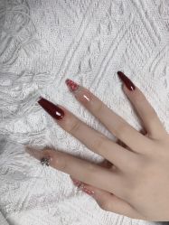 -桃子的美甲店