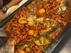 -夯鱼烤鱼·尔滨地标美食(国展店)