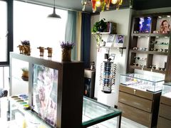 -视野联行眼镜蔡司·依视路官方授权店(顺城店)