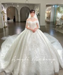 -艾米丽婚纱礼服