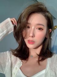 -AYO SALON