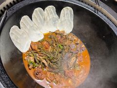 -锅来乐地锅鸡(安亭店)