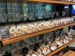 -Laderach 莱德拉(上海环贸iapm店)