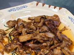 -盛得农家美食·无花果浸鸡·古法烧鸡·竹筒饭(白水寨森林海店)