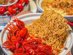 -龙巢盱眙龙虾·牛蛙·烧烤宵夜(八卦岭店)