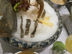 -红鼎豆捞·非遗鲍皇汤火锅(宝丰路店)