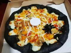 -必胜客(宝杨路宅急送店)