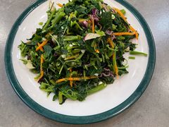 凉拌时令山野菜-丽泽山庄·生态怀柔菜·虹鳟鱼(红螺寺店)