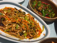 -巴渝菜舍曾氏麻辣风(霸州店)