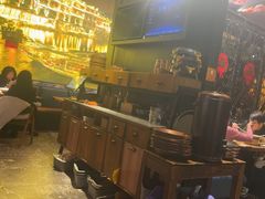 -吃饭皇帝大土家民族菜(正大广场店)