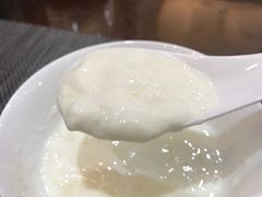 姜撞奶-大佛寺高级素食自助餐厅