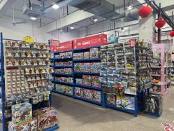 -逝水玩具折扣店