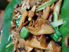 -云海肴·汽锅鸡·云南菜(天山百盛优客店)