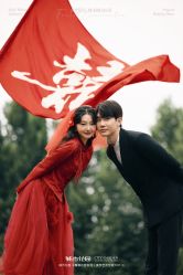 -城市花园婚纱摄影