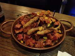 -SISTERS BAR RESTAURANT川意酒馆(嘉善老市H楼店)