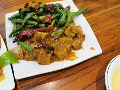 -农夫大盘鸡(经八路总店)