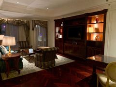 -广州富力丽思卡尔顿酒店