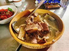 -汤锅大王(新平曹苏黄牛汤锅有限公司)