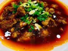 水煮牛蛙-梅龙镇酒家(南京西路总店)