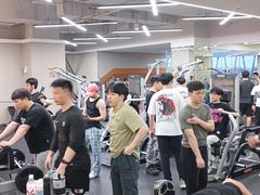 -美航国际健身(北京华联店)