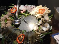 -大头虾越式风味餐厅(光明广场店)