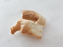 -白玉兰食品甜凤店(合生汇店)