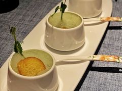 法式蒜香蜗牛-弦月窗LUNETTE BY AMANDA(复兴路店)