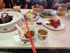 -芽笼芽笼新加坡餐厅(世纪汇店)