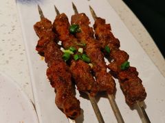 -三人行骨头王火锅(长寿店)