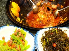 -老渔翁炖鱼坊(黄海西路东山店)