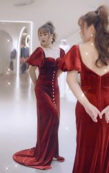 -艾米丽婚纱礼服