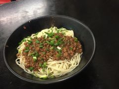 -丽影重庆小面(定西路店)