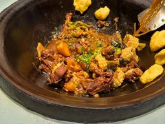 -鱼窝棚柴火铁锅炖(富山屯店)