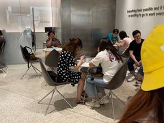 等位区-科学家咖啡(恒隆广场店)