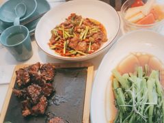 -荷塘秋月·本帮江浙菜(国权路店)