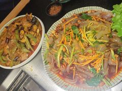 -臻牛烤肉