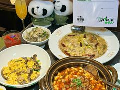 -渔语鱼新川菜Bistro(万象天地店)