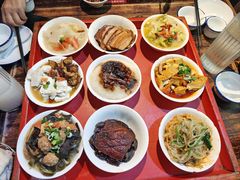 -蓝田九大碗民俗食府(蓝田店)