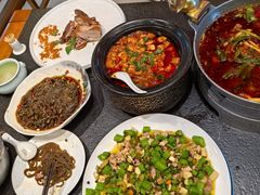 -万重锦·人文川菜馆(骡马市店)