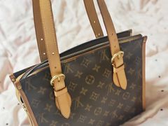 -小飞侠奢侈品回收 寄卖 养护(宝山宝龙广场店)