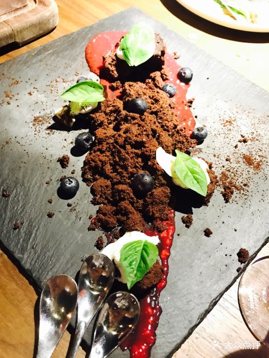 jr recipe 共禾食谱(南京西路店)摔碎的巧克力蛋糕图片 - 第2张