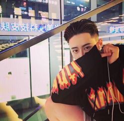 -简法造型·品牌形象店