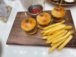 -奈尔宝·儿童乐园·亲子餐厅(鄞州万达店)