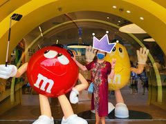 -m豆巧克力世界(上海世茂广场店)