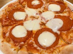 巨眼意式辣香肠披萨-城市大道红炉披萨烘焙坊