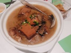 -鑫小城故事·藕汤·家常菜(台北一路总店)