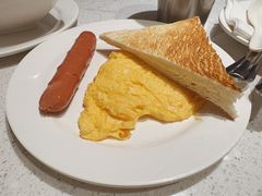 -香港新发烧腊茶餐厅(书城店)