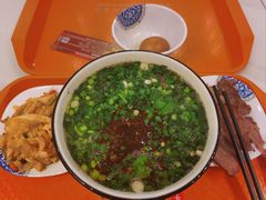 -德元兰州纯汤牛肉面(深圳首店)