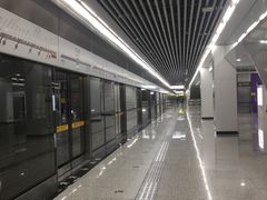 -红土地(地铁站)