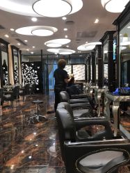 -八佰伴8008星级形象店